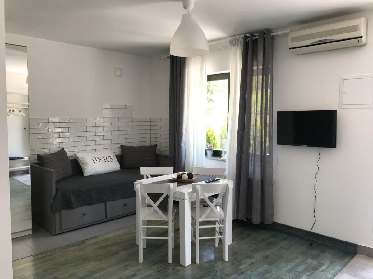 Grocka Apartmani & Rooms Buitenkant foto