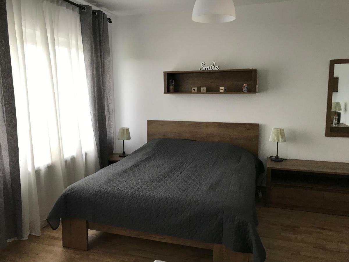 Grocka Apartmani & Rooms Buitenkant foto